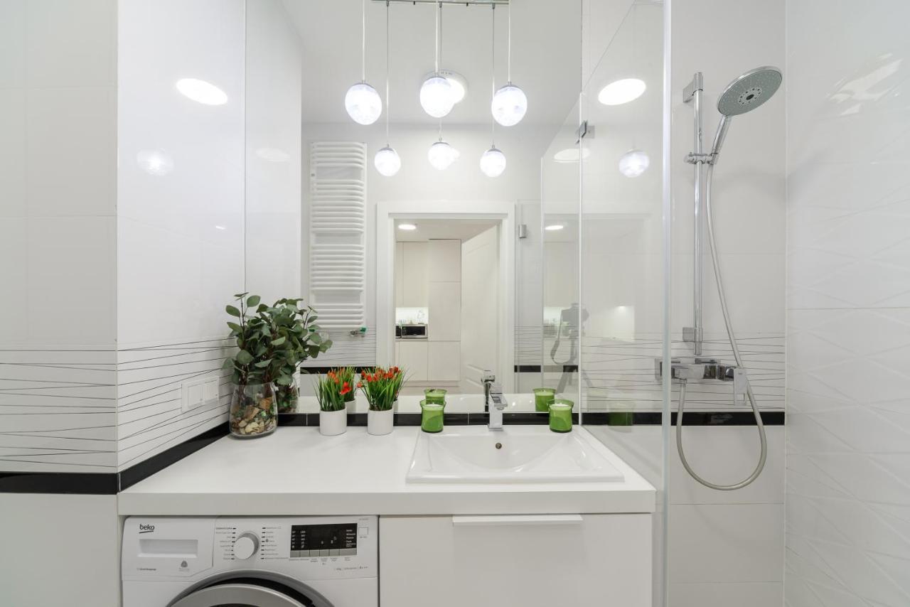 Luxury Apartment On Grzybowska Street Βαρσοβία Εξωτερικό φωτογραφία
